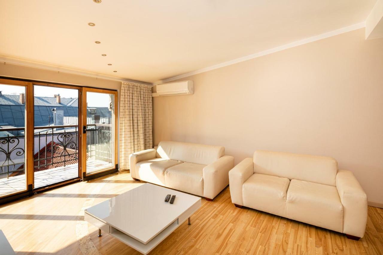 Old Riga Aldaru Street 2 Level Apartment With Terrace Dış mekan fotoğraf