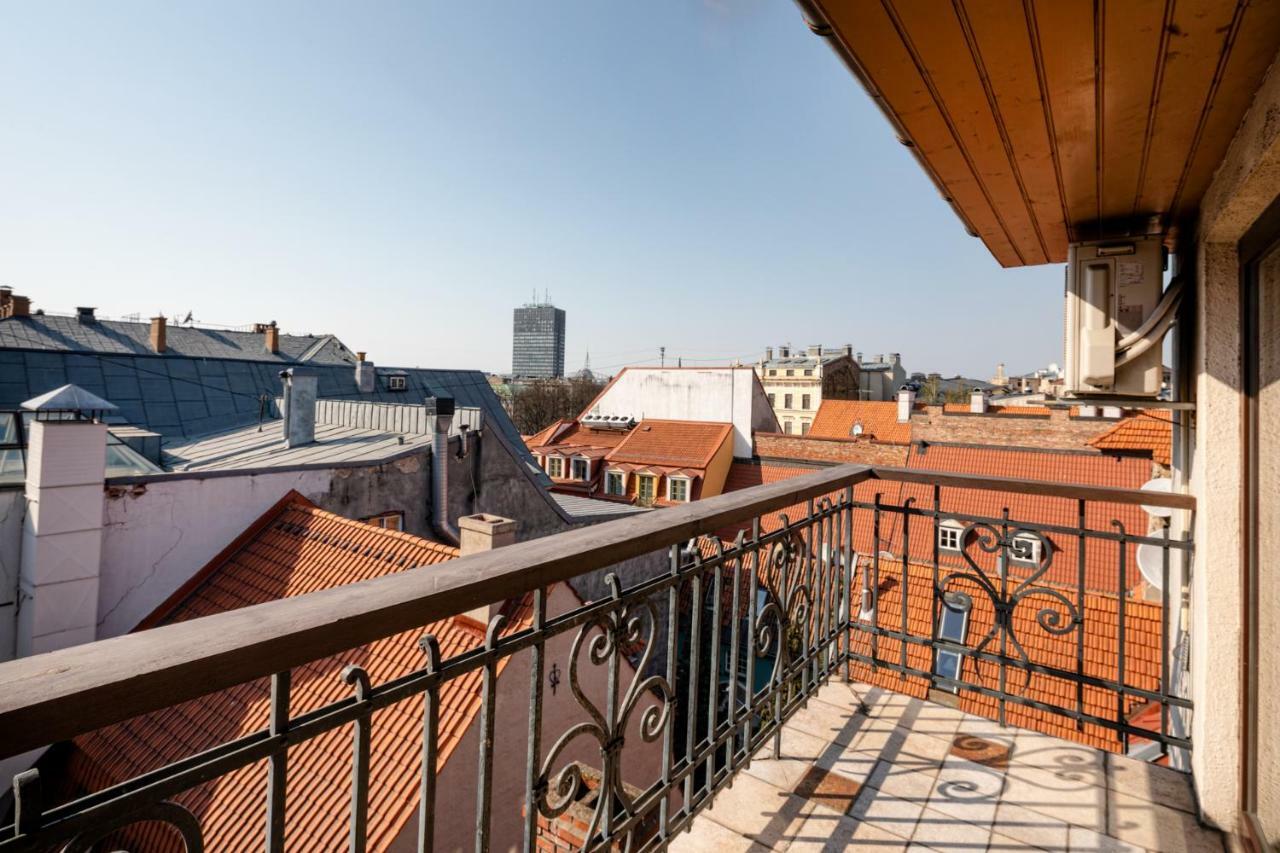 Old Riga Aldaru Street 2 Level Apartment With Terrace Dış mekan fotoğraf